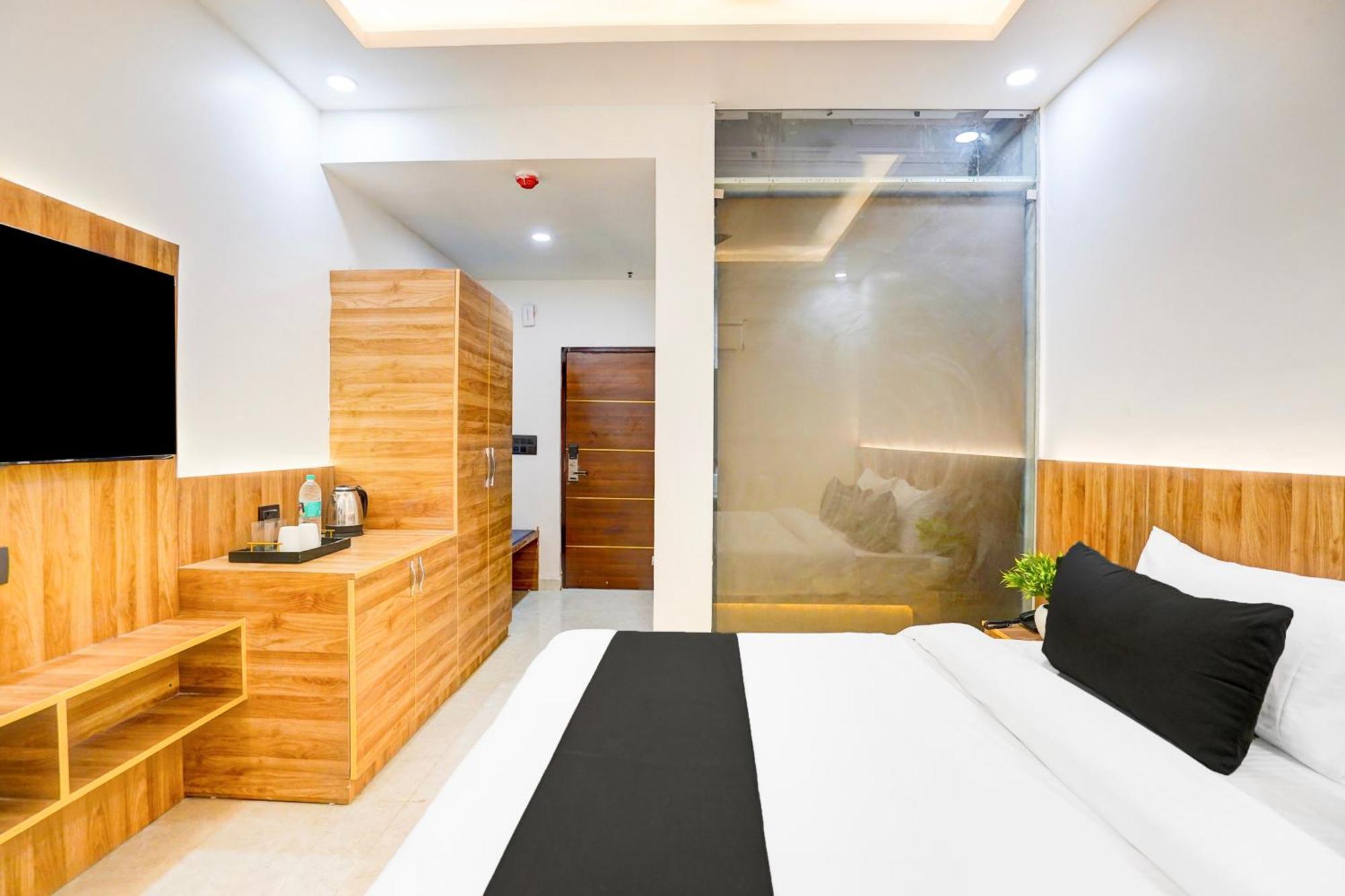 Townhouse Grand Address Hotel And Banquet 加济阿巴德 外观 照片