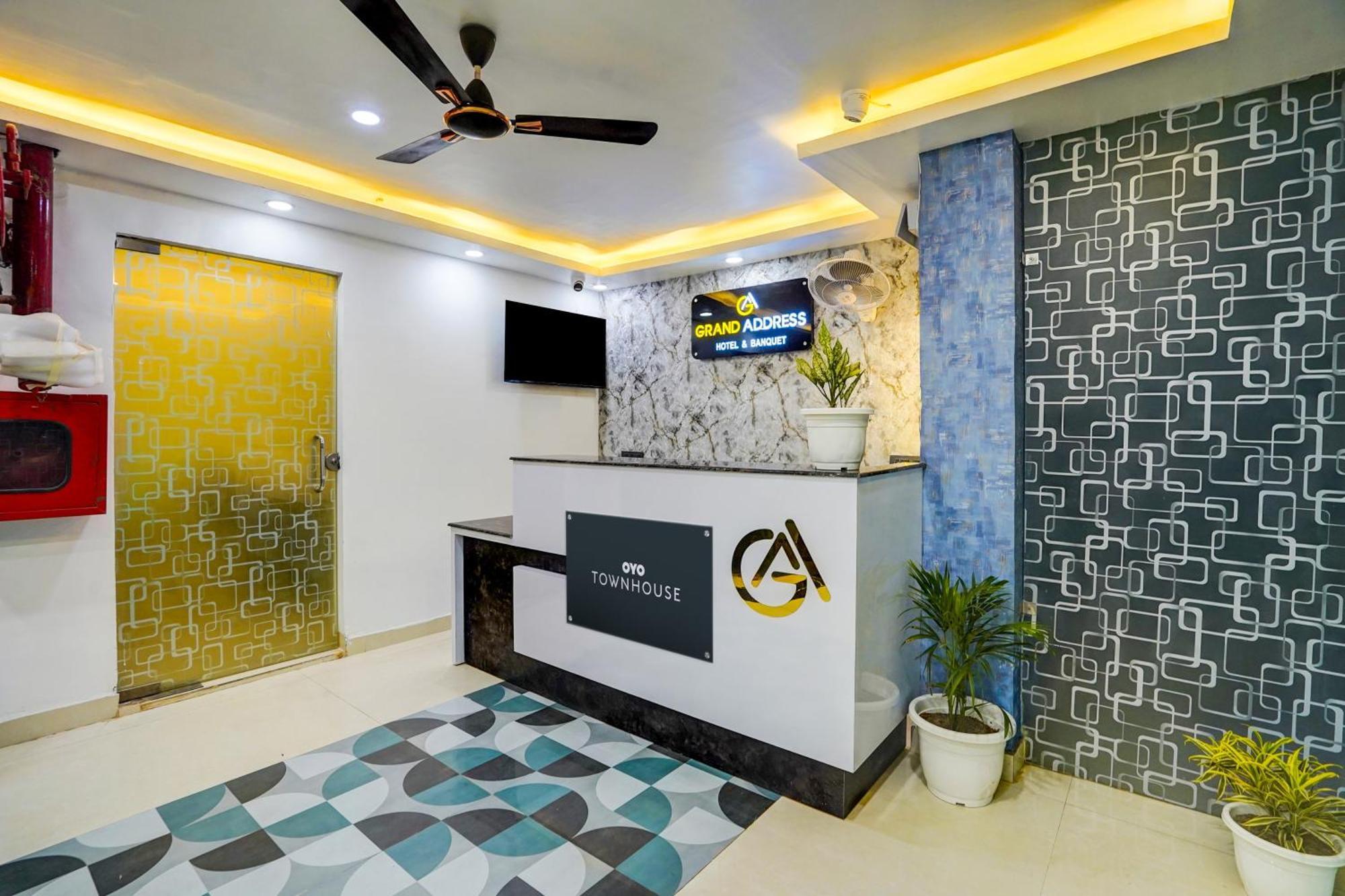 Townhouse Grand Address Hotel And Banquet 加济阿巴德 外观 照片